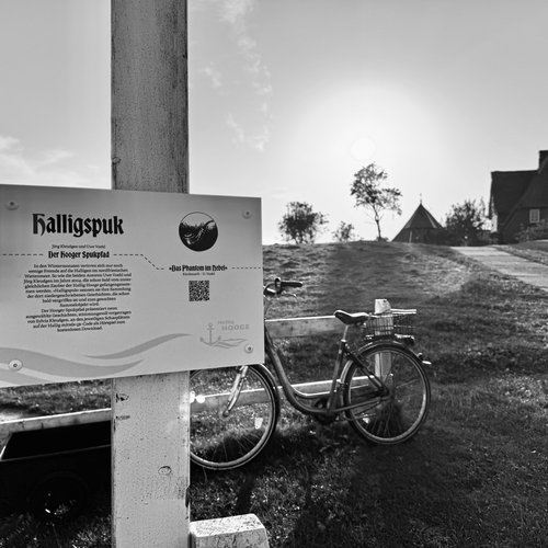 Halligspuk Kirchwarft